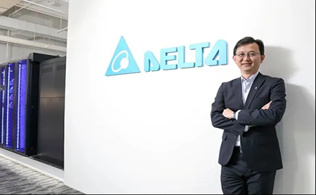 一塊黃仁勛簽名產(chǎn)品，揭露臺達(dá)野心　當(dāng)起AI服務(wù)器「水電專家」